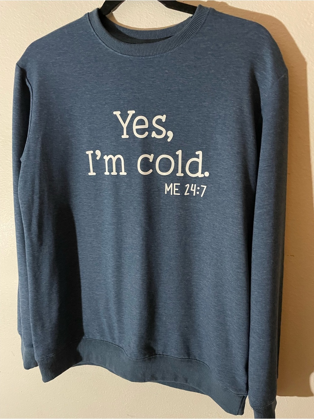 Women's Navy Graphic Crewneck Sweatshirt - 'Yes, I'm cold.'